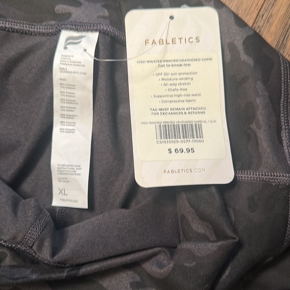 FABLETICS camo leggings - Picture 6 of 7